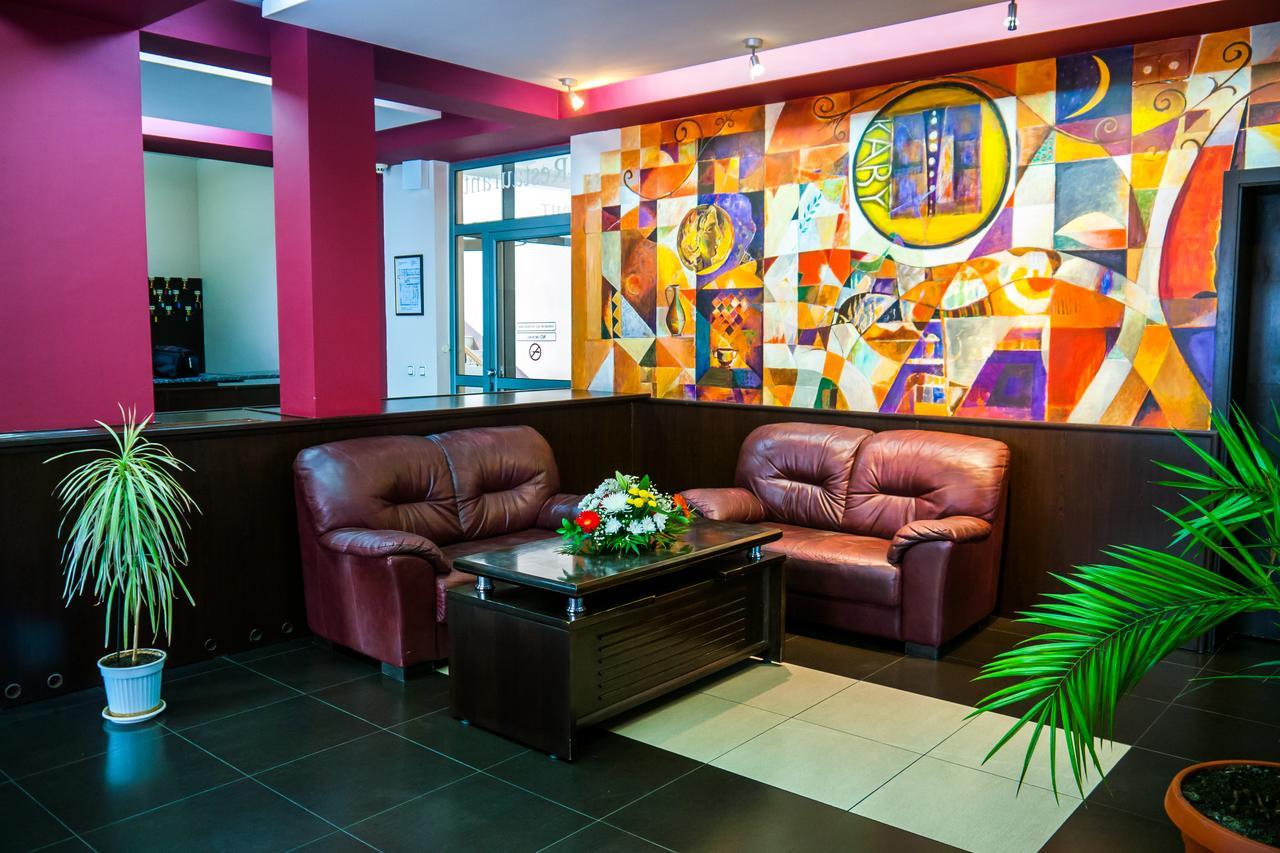Hotel Kabile Jamboł Zewnętrze zdjęcie
