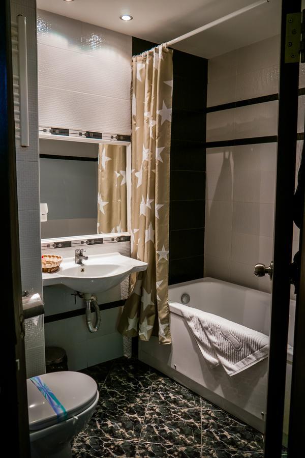 Hotel Kabile Jamboł Zewnętrze zdjęcie
