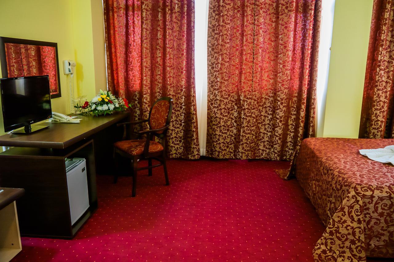 Hotel Kabile Jamboł Zewnętrze zdjęcie