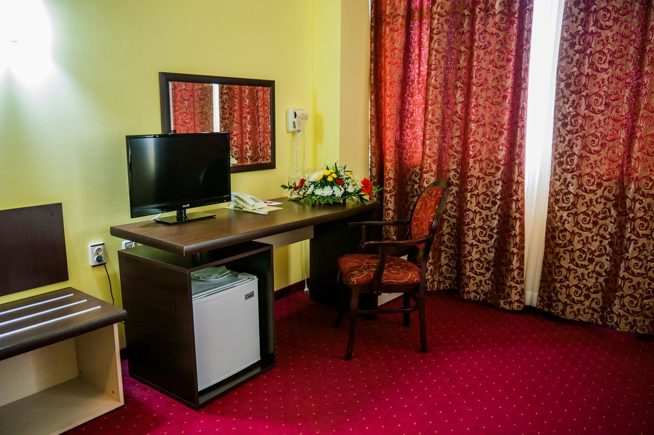 Hotel Kabile Jamboł Zewnętrze zdjęcie